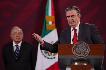 El Canciller mexicano destacó las labores de migrantes en EEUU