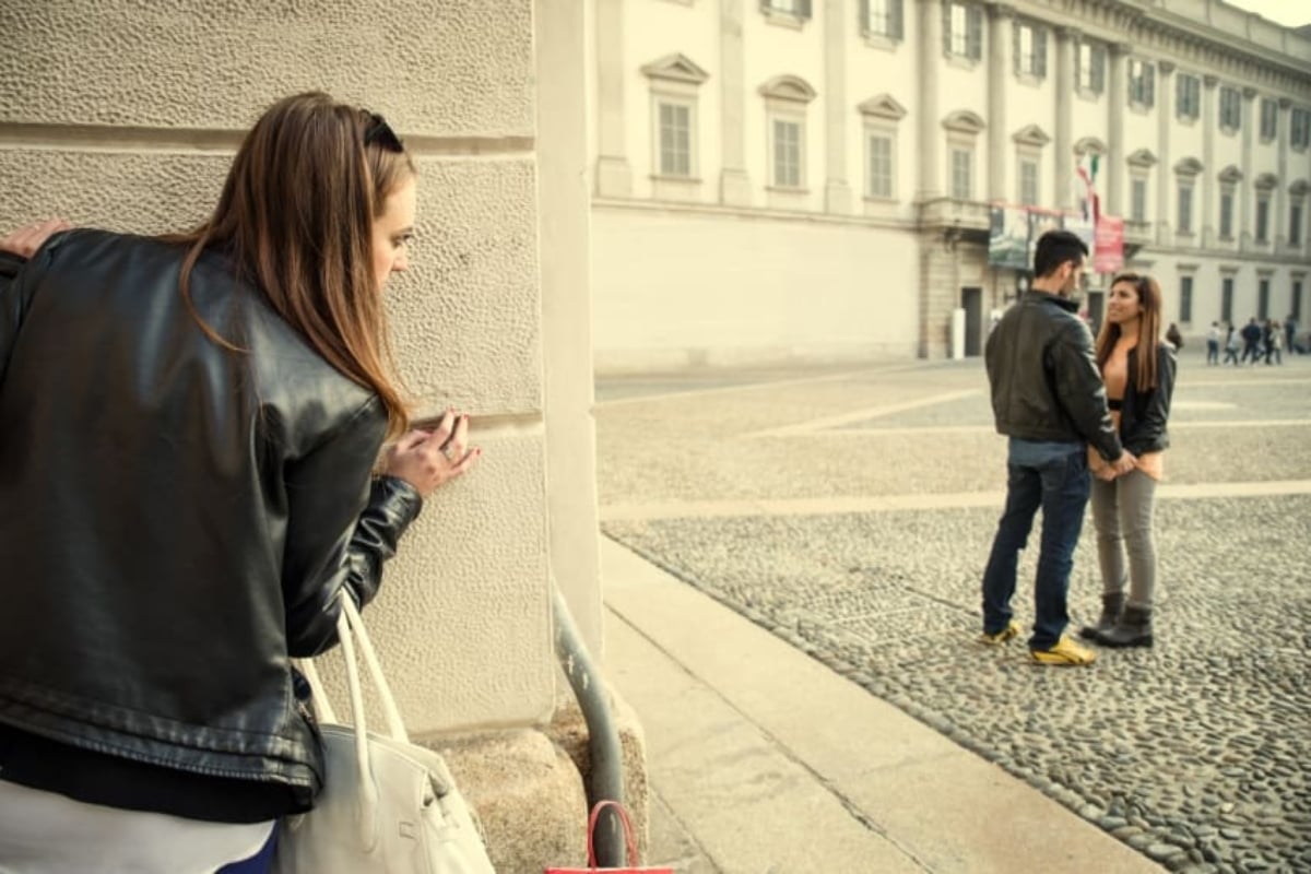 Mujer descubre infidelidad de su marido y que tiene otros 9 hijos (VIDEO)