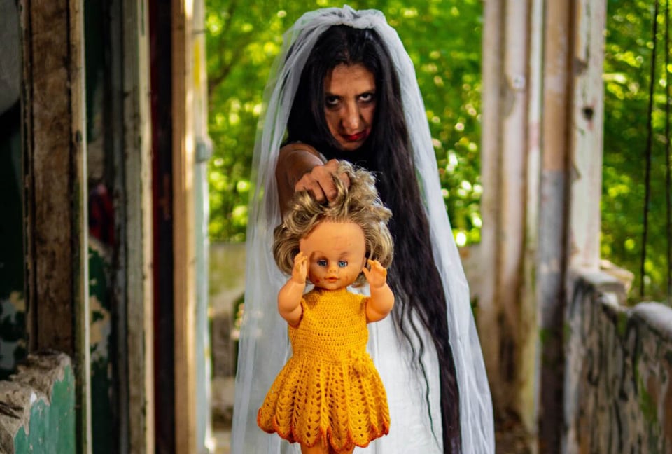 Deranged bride, doll, abandoned place, scary, superstition