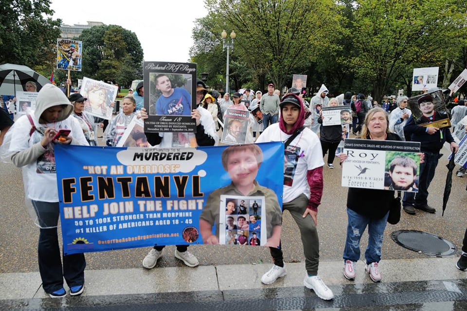protest, awareness, crisis, addiction, treatment