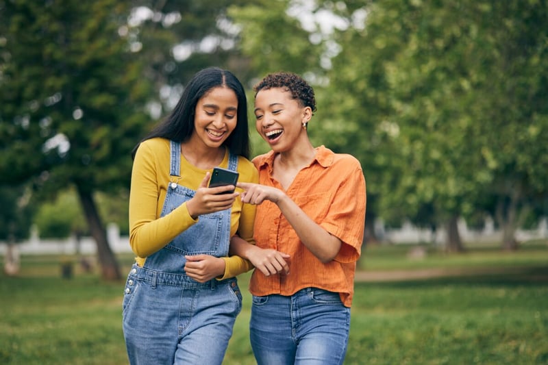 Social Media, Friends, Women, Park, Together