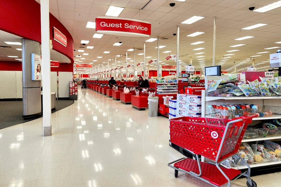 Target membership program, benefits, retailer, USA, MundoNOW