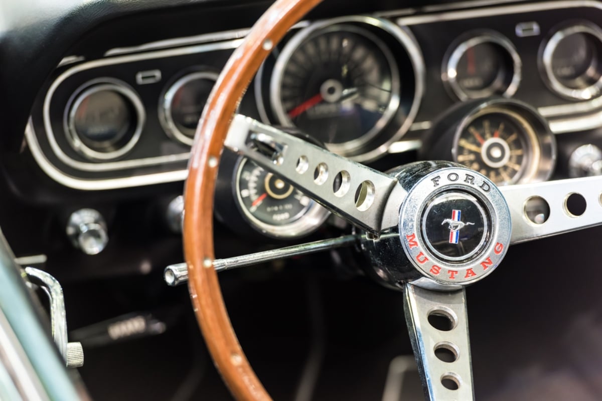 Ford Mustang Dark Horse