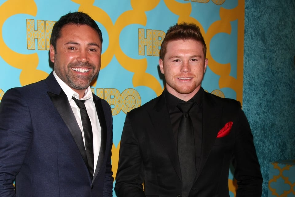 Óscar de la Hoya attacks Canelo Álvarez: ‘Let him rot’