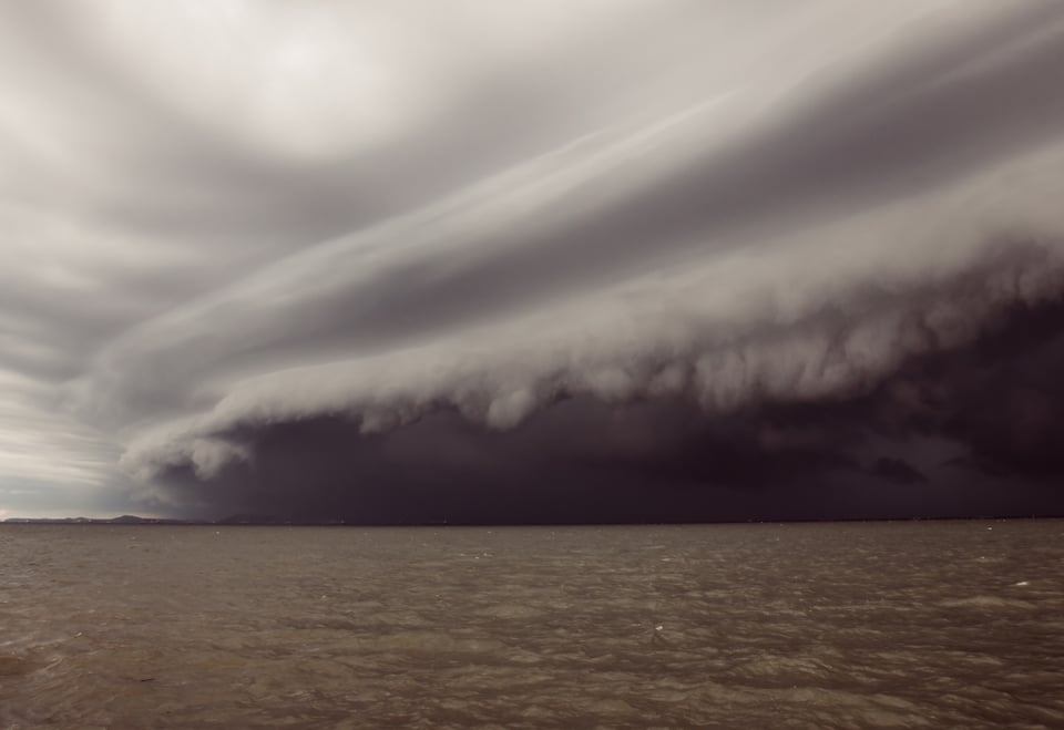 Inundaciones y tormentas eléctricas amenazan a gran parte de EEUU