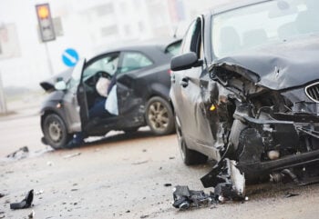 CAMIONETA DEJÓ A 13 NIÑOS HERIDOS