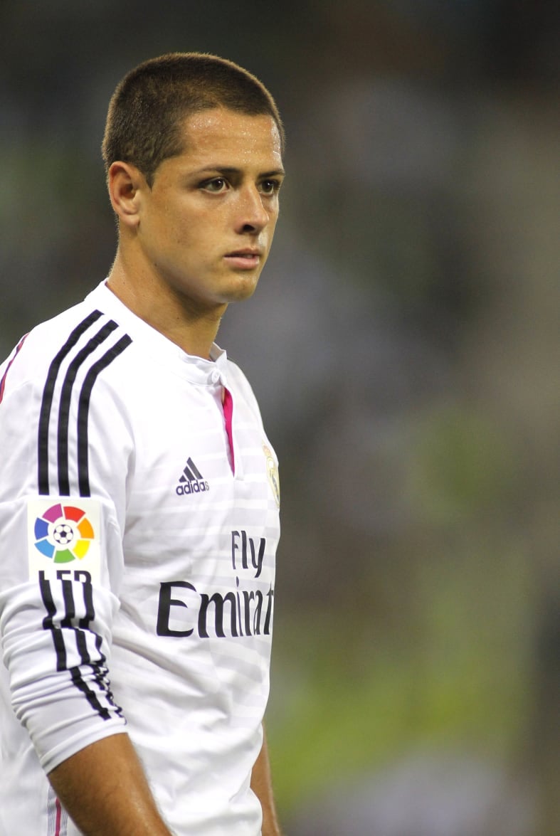 Who is Javier Chicharito Hernández’s girlfriend?