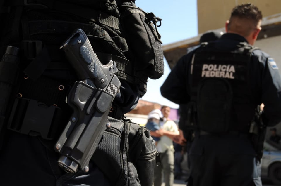 10 bodies found in Mexico, nine of them hanging from a bridge