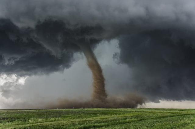 Lanzan alerta de Tornado en Georgia
