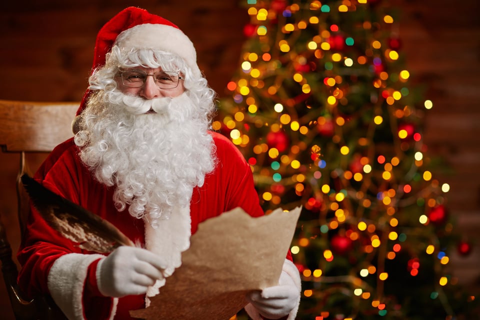 SÓLO PIDE UN ABRAZO. Lupito conmueve a Internet con emotivo mensaje de Navidad