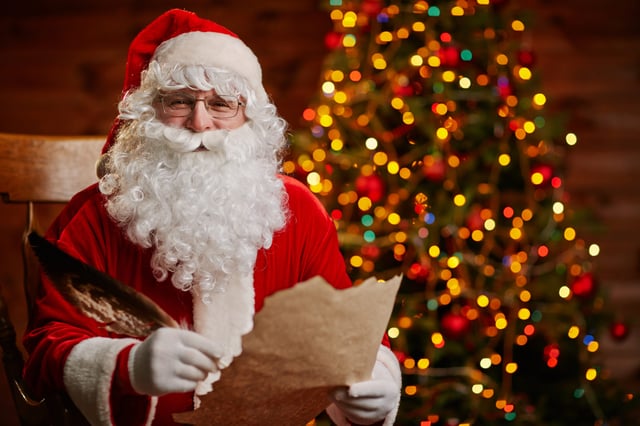 SÓLO PIDE UN ABRAZO. Lupito conmueve a Internet con emotivo mensaje de Navidad
