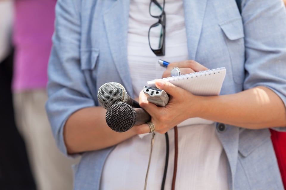 Journalist Sadaf Naeem dies after being run over while broadcasting