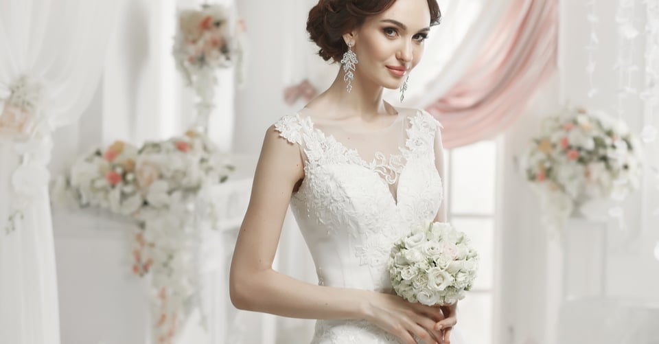 El arte de comprar vestidos de novias accesibles