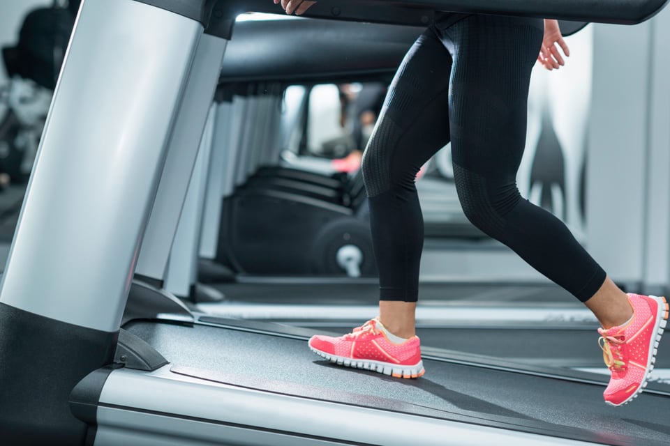 Exercises to reduce belly fat: Walking Exercises to reduce belly fat: Walking