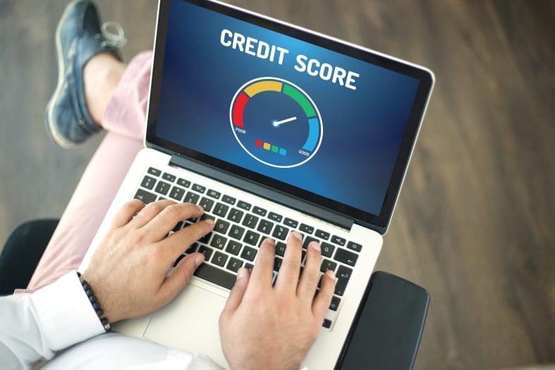 Common credit score myths