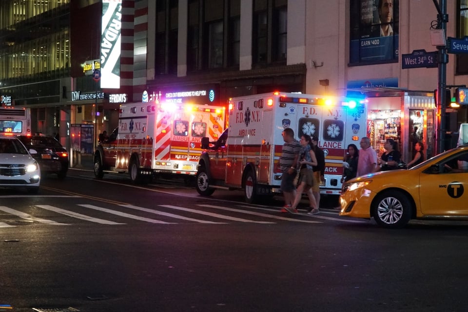81 heridos tras choque en Nueva York