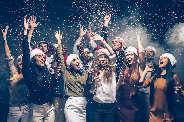 Navigating holiday parties without derailing your diet