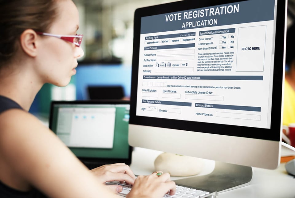 registro de votantes en línea, concepto, votación en línea, computadora, aplicación