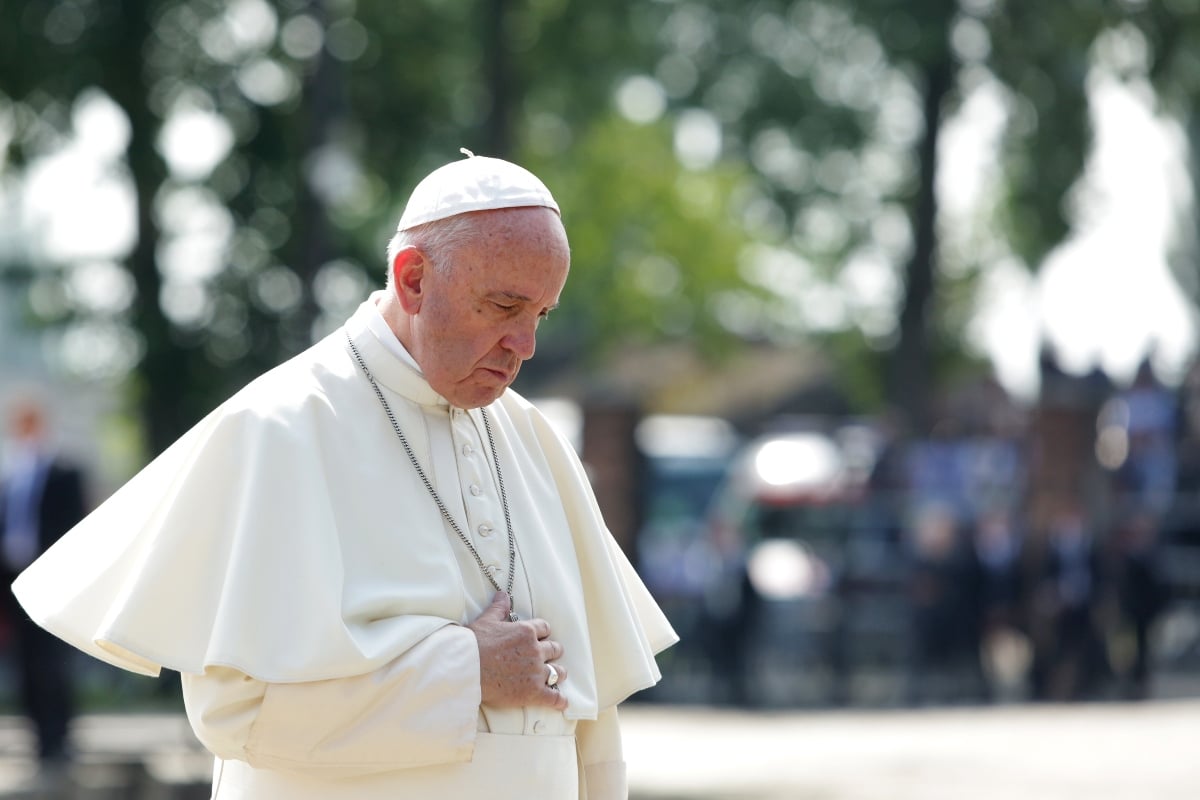 El Papa Francisco es hospitalizado por infección respiratoria