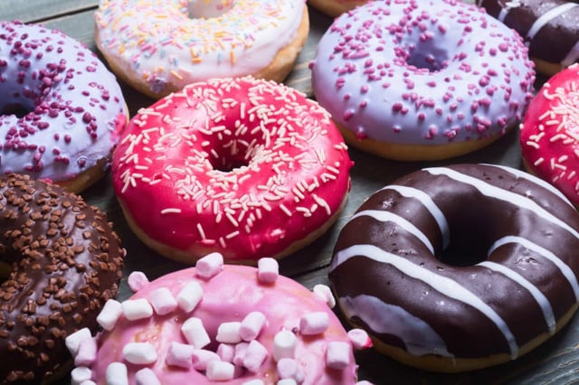 Dunkin’ Donuts employees reveal what they do with leftover donuts (VIDEO)