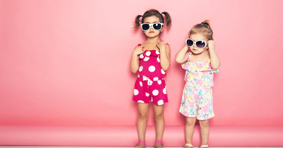 13 cosas que solo le puedes hacer a una hermana featured image