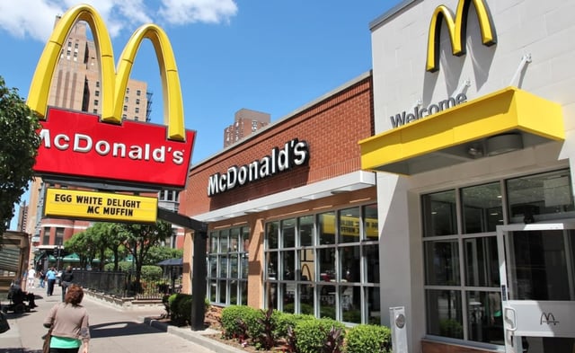 McDonald’s cuts its restaurant hours in the U.S.