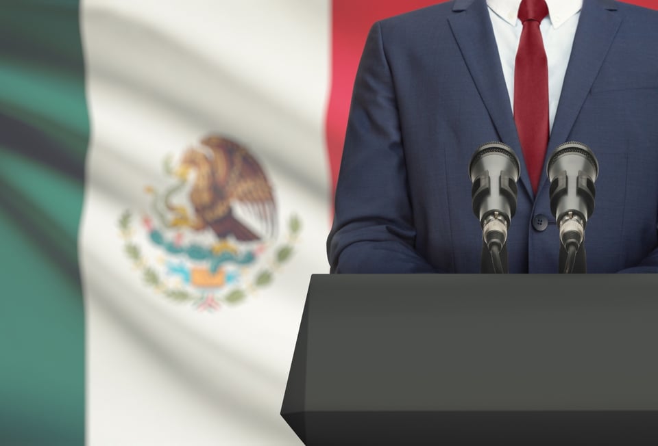 Atacan a el hijo de Luis Donaldo Colosio por extraño comportamiento (VIDEO)