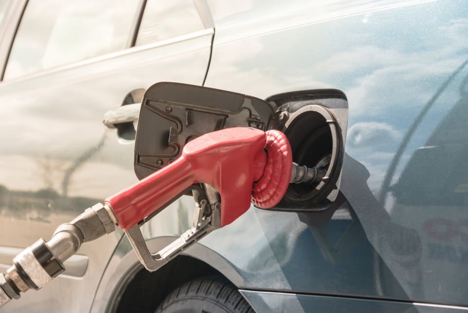 Hackearon surtidores de gasolina para llenar casi gratis y acabaron presos