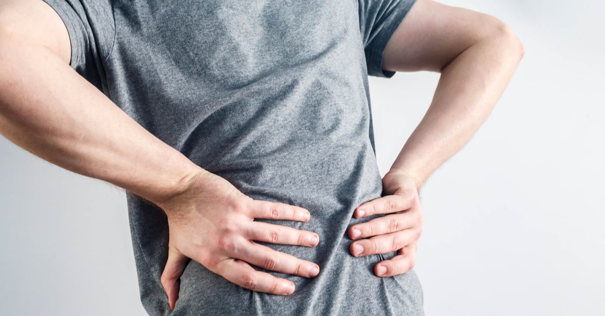 5 hábitos que causan dolor de espalda