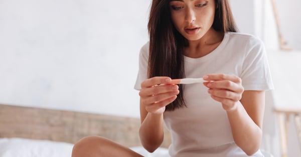 Qué es lo primero que tengo que hacer si me entero que estoy embarazada