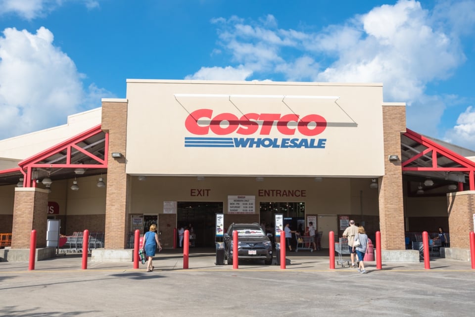 Costco emite recall de popular bebida tras peligroso hallazgo
