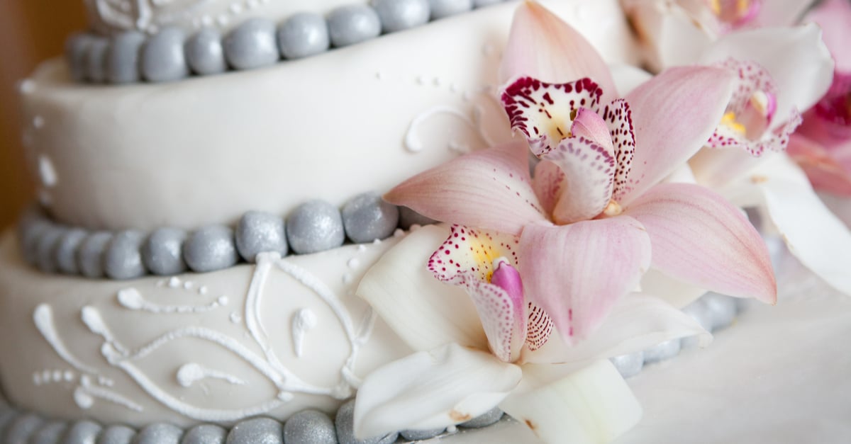 Ideas de pasteles de bodas para la nueva era