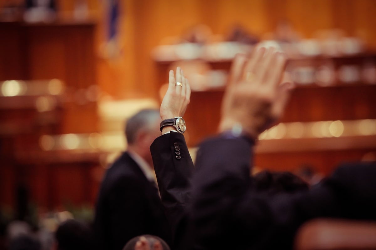 Legisladores tratan de restringir a inmigrantes en Estados Unidos