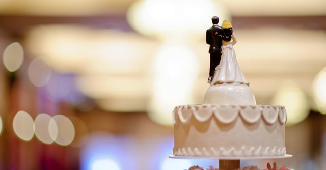 Si estoy casado en mi país de origen, ¿puede pedirme mi actual esposo en EEUU?