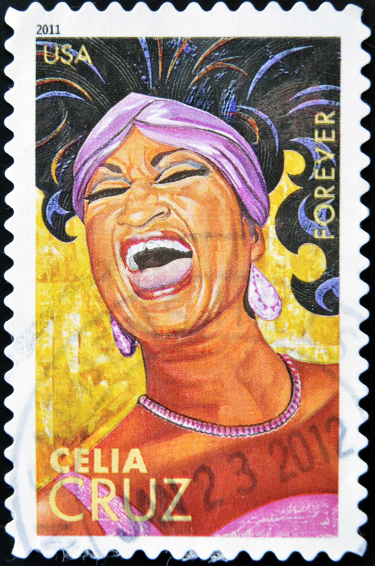 Un vistazo a la controversial carrera de Celia Cruz