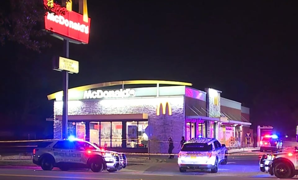 Tiroteo en McDonald’s de Tampa deja a un joven de 16 años muerto