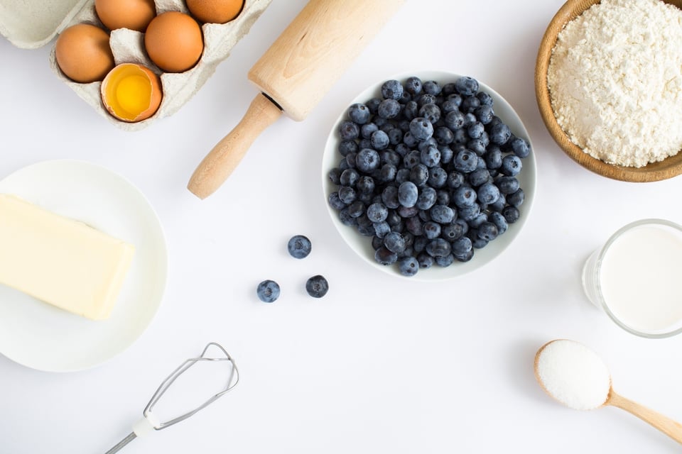 Cheesecake with blueberries, egg, flour, butter, sugar
