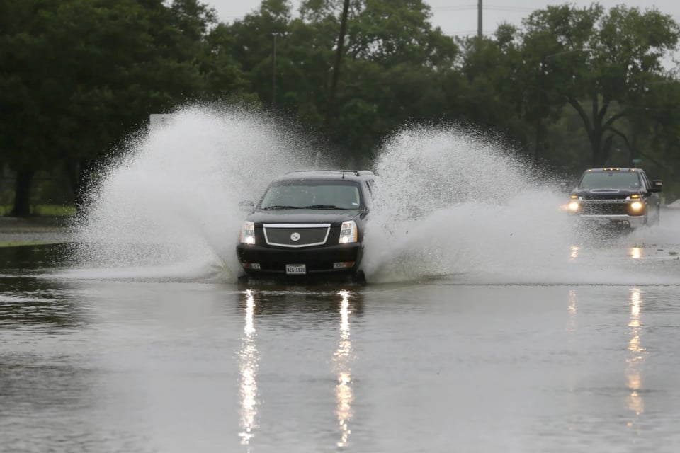 Huracán, Texas, inundaciones, muertes, MundoNOW
