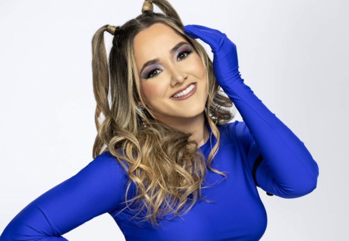 Sherlyn interpreta a Camilo en Tu Cara Me Suena