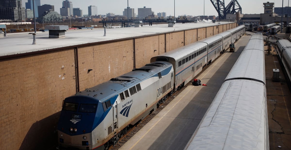 Amtrak train derails in Missouri and there are confirmed deaths