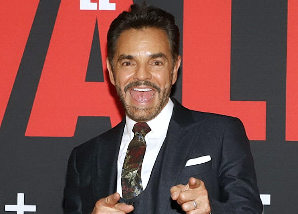 Eugenio Derbez es sometido a operación de hombro