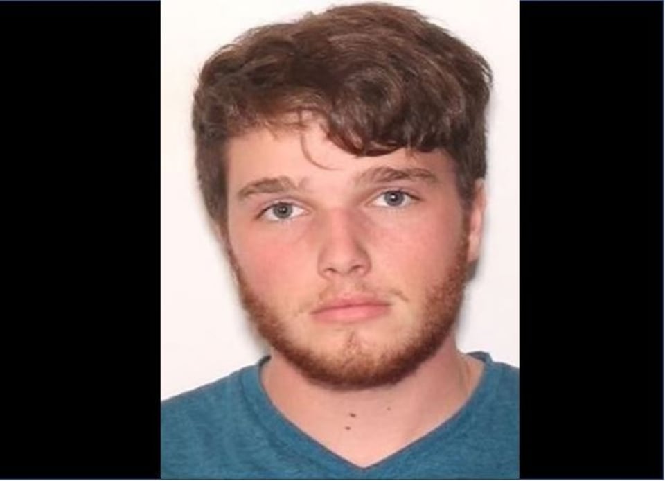 Arrestaron a estudiante armado por planear matanza en universidad