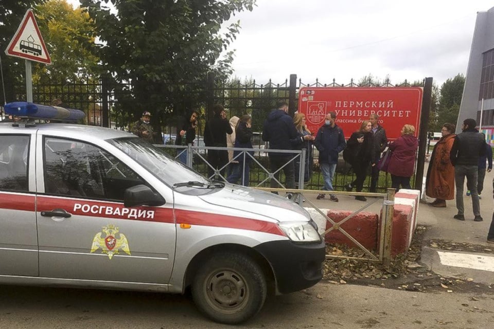 Tiroteo en universidad de Rusia deja al menos 8 muertos (FOTOS)