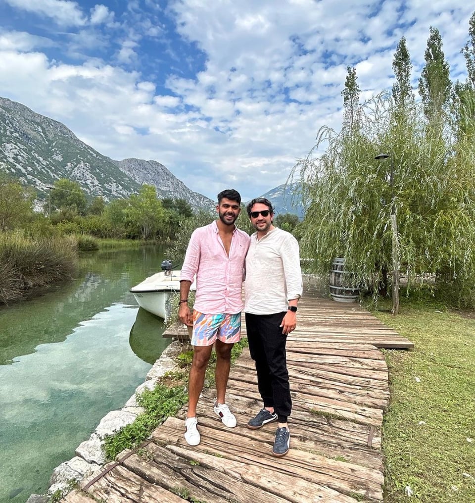 Carlos Quintanilla, Prometido de Carlos Adyan, De vacaciones, Montenegro, Posan juntos