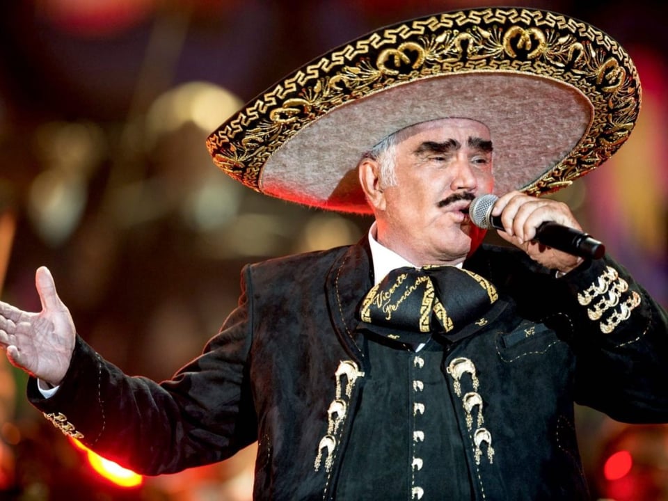 Se desata tiroteo en homenaje de Vicente Fernández
