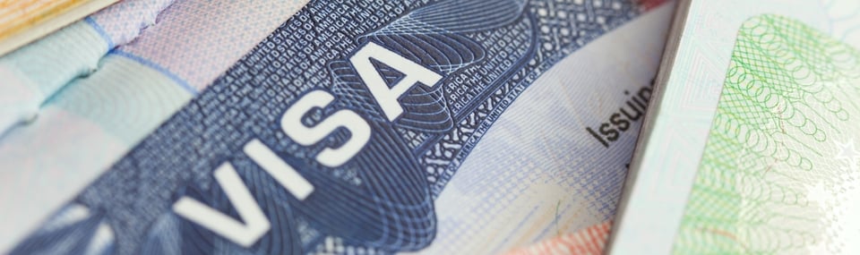 Gobierno de Biden reanudará emisión de visas en Cuba