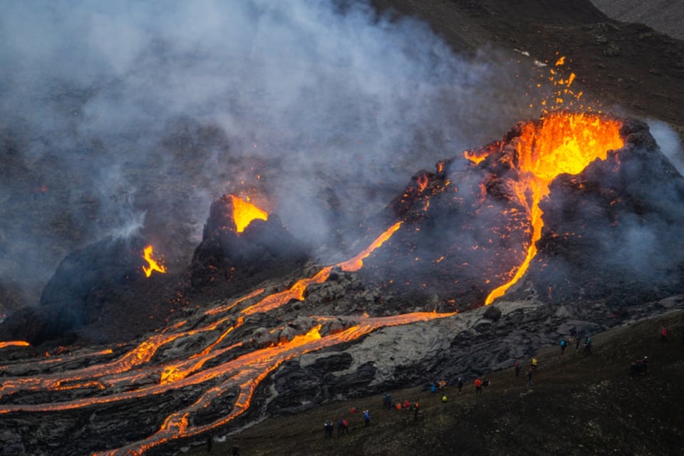  earthquakes, magnitude, magma intrusion, deformation, mundonow