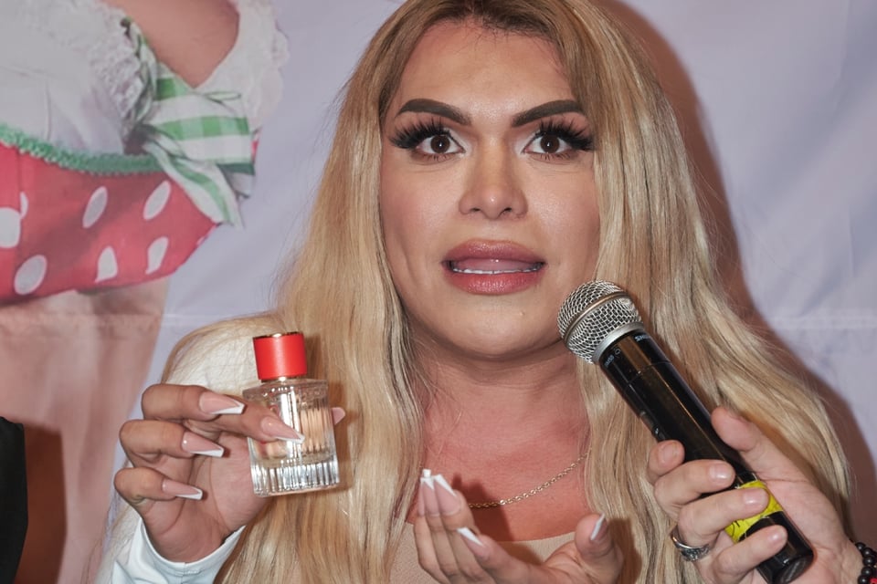 Mamá de Wendy Guevara se hace cirugía pero le dicen que quedó peor