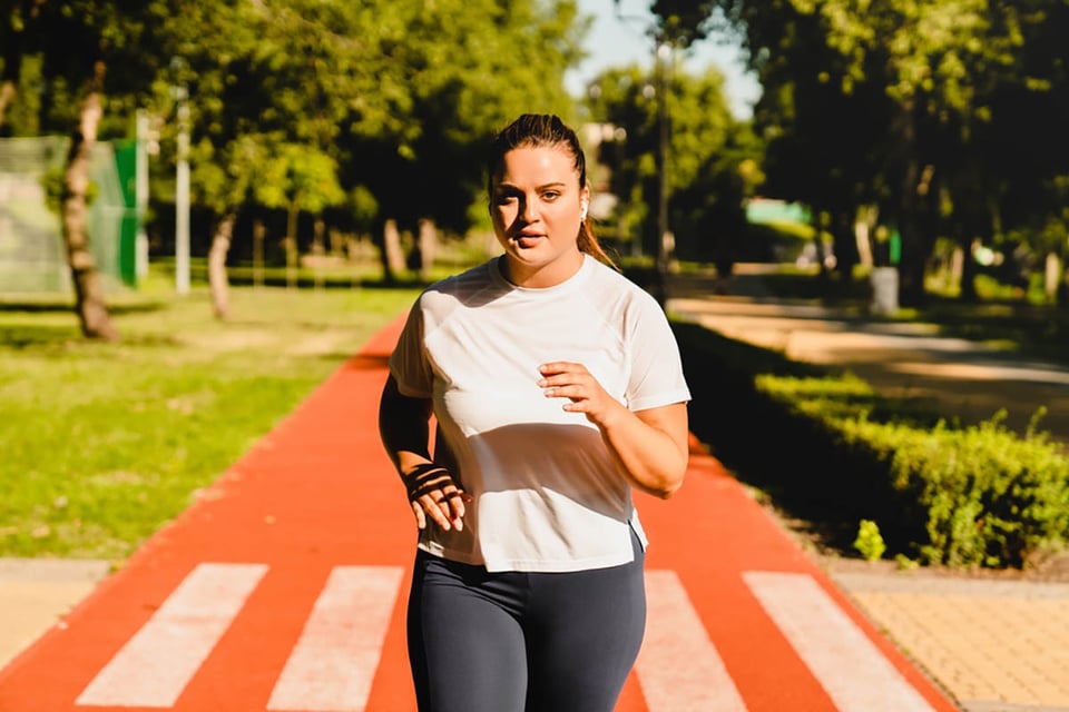 mujer, correr, ejercicio, Instagram, TikTok