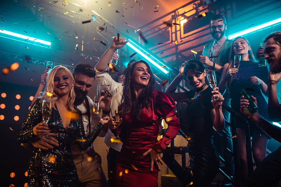 día de san valentín, primera cita, citas, discoteca, MundoNOW